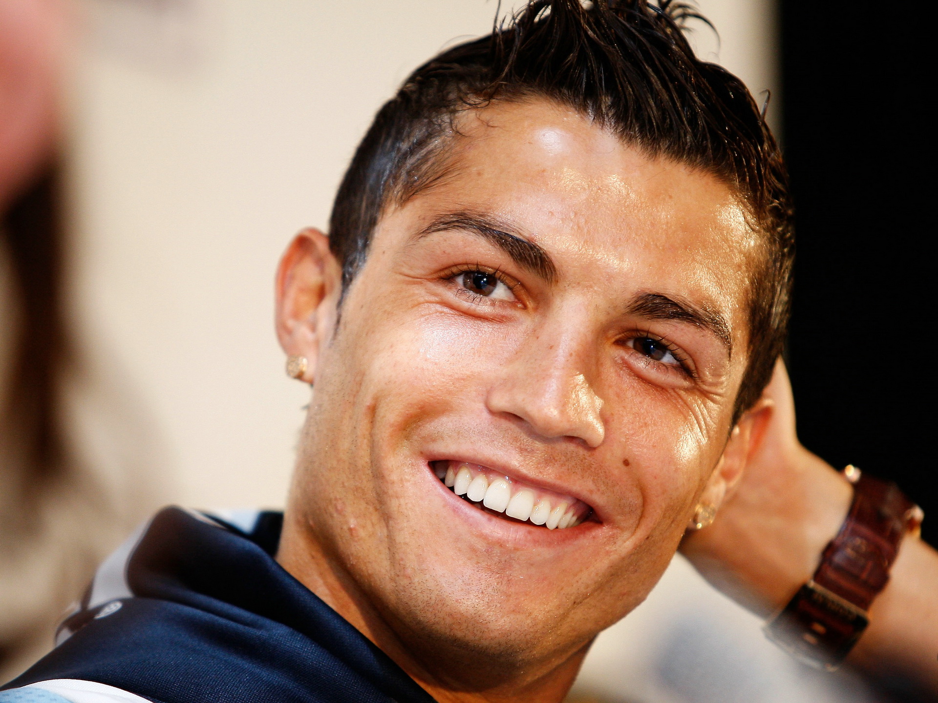 Download this Sil Christiano Ronaldo Isra Vid Pol Mique picture