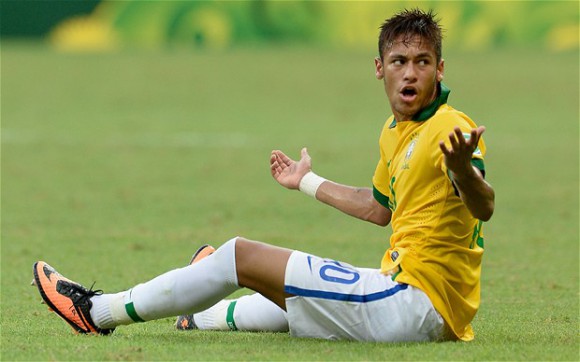 http://www.africatopsports.com/wp-content/uploads/2013/06/Neymar-simulation-580x362.jpg