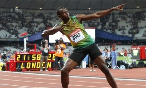 Le-Jamaicain-usain-Bolt-apres-sa-victoire-sur-le-100-m-lors-du-meeting-de-Londres-le-26-juillet-2013_univers-grande
