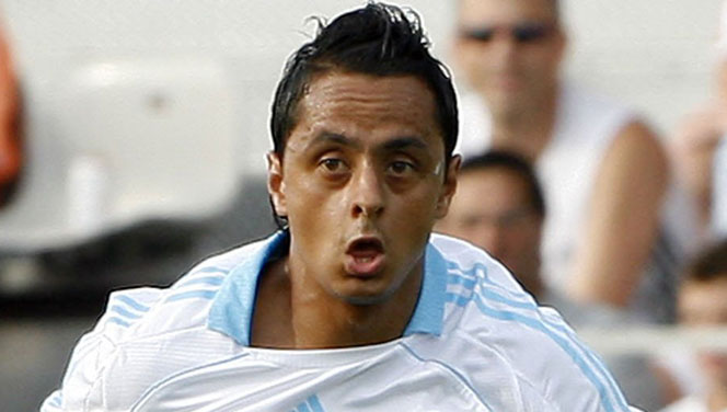 http://www.africatopsports.com/wp-content/uploads/2013/09/MARSEILLE_ARRACHE_040409.jpg