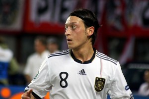 Mesut_Özil_Germany_national_football_team_03