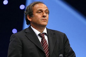 Le Mondial en hiver pour Platini