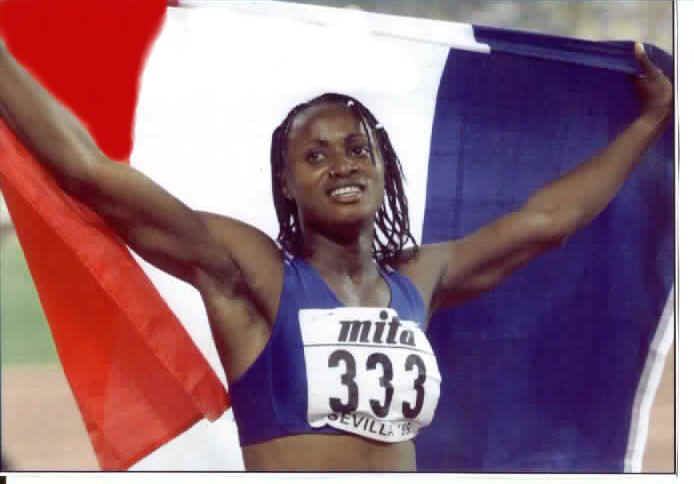 Спортсменки франции. Французская легкоатлетка. Известные французские спортсменки. Барбер легкоатлетка из Австралии. Страна Сьерра-Леоне фото знаменитого спортсмена Юнис барбер.