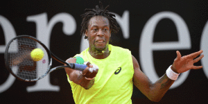 monfils_090ae2dc17b10cc55e011f519c4b7652