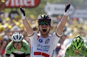 tour-de-france-cavendish-remporte-une-etape-folle-316539