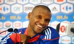 Abidal-en-terrain-conquis_article_hover_preview