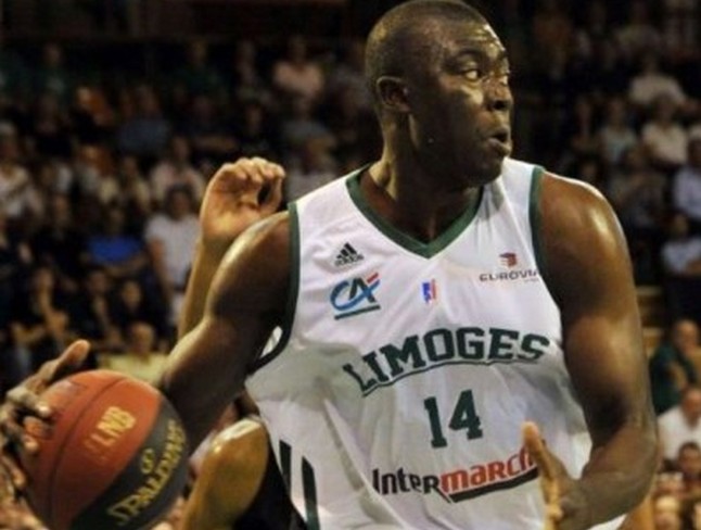 Pro A Entorse de la cheville pour Frejus Zerbo Africa Top Sports