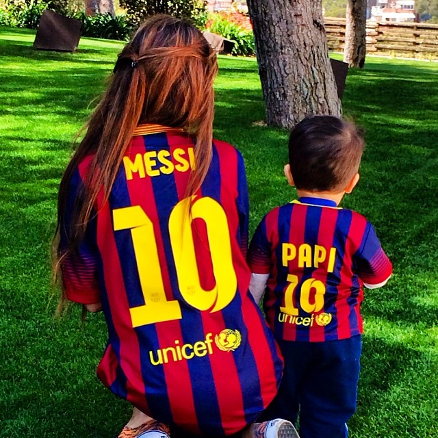 Lionel Messi : La star barcelonaise soutenue par sa femme et son fils
