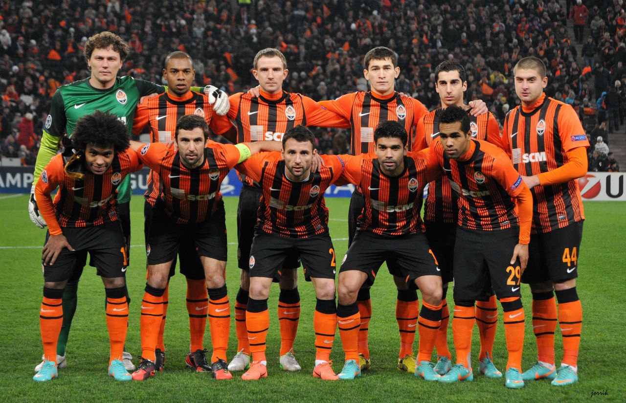 Shakhtar Donetsk: Six joueurs portés disparus après un ...