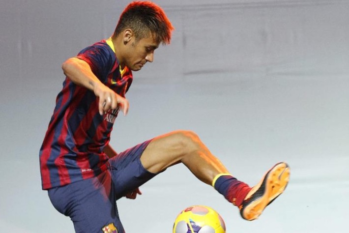 Neymar Nike