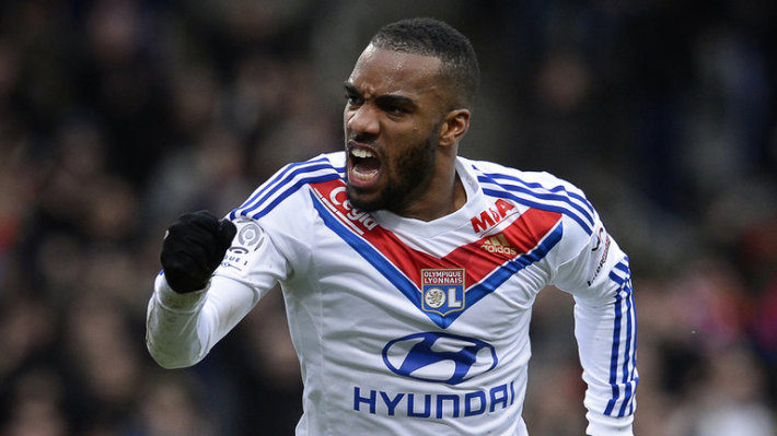 Lyon-Alexandre-Lacazette-