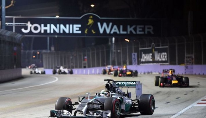 lewis hamilton_remporte le gp de singapour