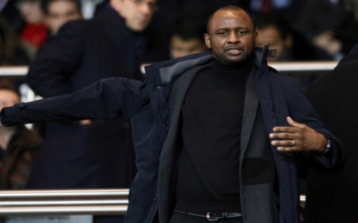 Vieira tacle Sagnol