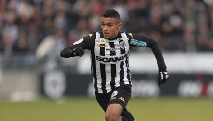 Boufal nvo