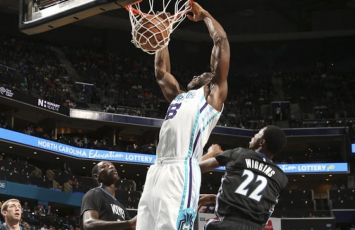 bismack biyombo_hornets-timberwolves