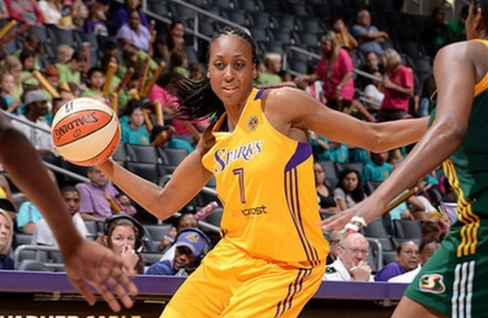 sandrine gruda_la sparks wnba