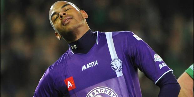BRUGGE , BELGIUM - APRIL 20 :
Marvin Ogunjimi (Beerschot AC) pictured during the Jupiler League match play offs 3 between Cercle Brugge vs Beerschot AC on april 20 in Brugge ,Belgium.
(Photo by Philippe Crochet/ Photonews