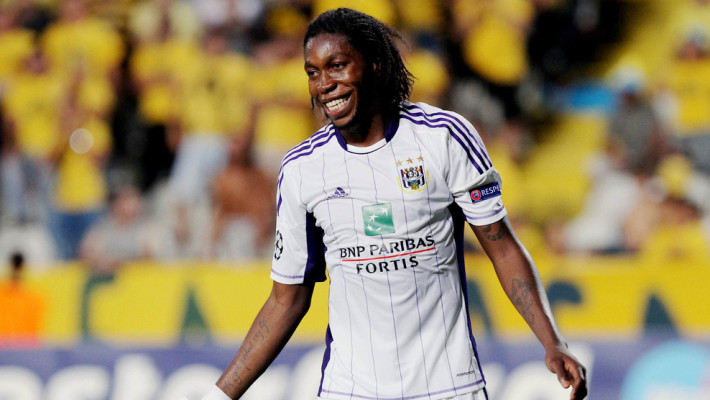Dieudonne Mbokani of Belgium's first division team, RSC Anderlecht, reacts during the first leg of their UEFA Champions League playoff football match against Cyprus's AEL Limassol FC team at the GSP Stadium, in Nicosia, on August 22, 2012. AFP PHOTO / SAKIS SAVVIDES (Photo credit should read SAKIS SAVVIDES/AFP/GettyImages)