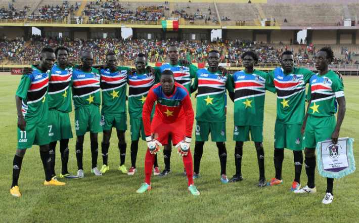 South Sudan's players pose on June 13, 2015 in Bamako during their 2017 African Cup of Nations qualification football match between Mali and South Sudan. AFP PHOTO / HABIBOU KOUYATE