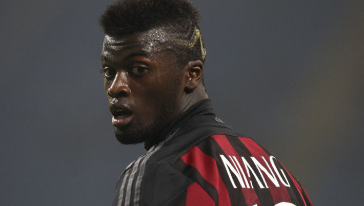 MILAN, ITALY - DECEMBER 01: Mbaye Niang of AC Milan looks on during the TIM Cup match between AC Milan and FC Crotone at Stadio Giuseppe Meazza on December 1, 2015 in Milan, Italy. (Photo by Marco Luzzani/Getty Images)