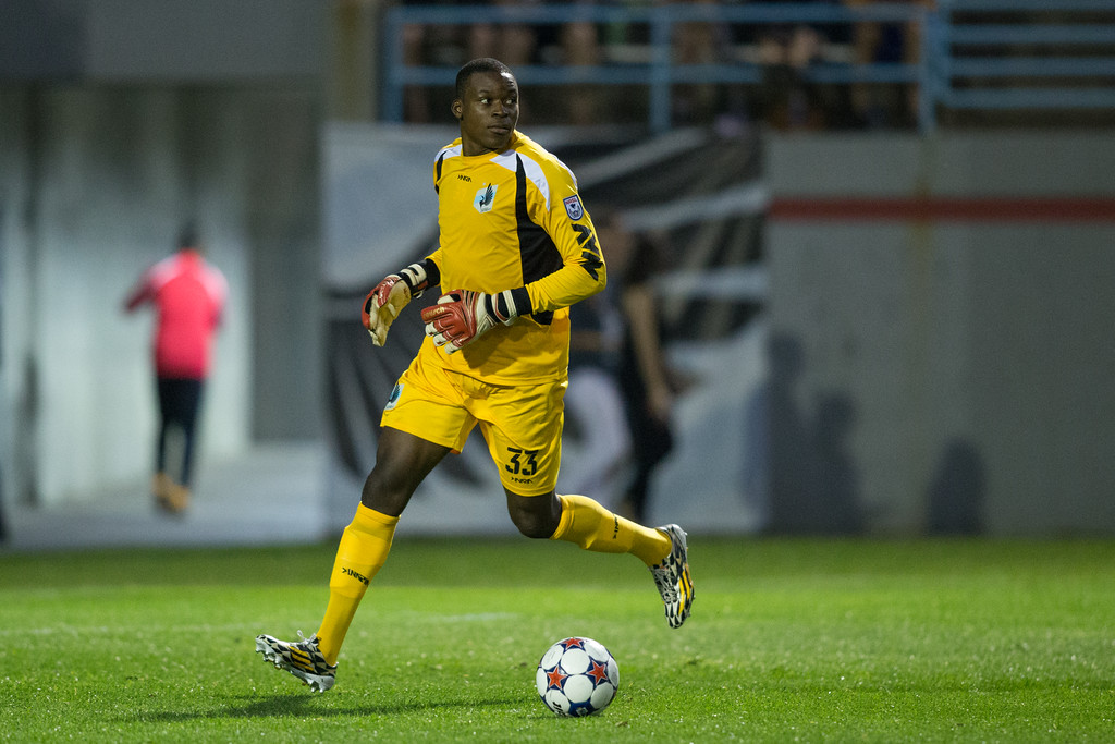 Sammy Ndjock à lui le but gag de l'année ? Vidéo