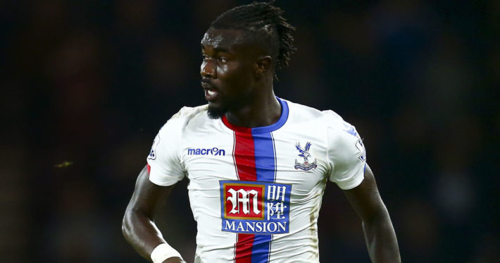 BOURNEMOUTH, ENGLAND - DECEMBER 26: Pape Souare of Crystal Palace in action during the Barclays Premier League match between A.F.C. Bournemouth and Crystal Palace at the Vitality Stadium on December 26, 2015 in Bournemouth, England. (Photo by Jordan Mansfield/Getty Images)