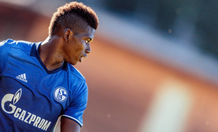 07.08.2016, Alois Latini Stadion, Zell am See, AUT, Testspiel, Schalke 04 vs ACF Fiorentina, im Bild Breel Embolo (FC Schalke 04) // Breel Embolo (FC Schalke 04) during the International Friendly L‰nderspiel Football Match between Schalke 04 and ACF Fiorentina at the Alois Latini Stadium in Zell am See, Austria on 2016/08/07. Zell am See PUBLICATIONxNOTxINxAUT EP_fei
07 08 2016 Alois Latini Stadium Zell at Lake AUT try out Schalke 04 vs ACF Fiorentina in Picture Breel Embolo FC Schalke 04 Breel Embolo FC Schalke 04 during The International Friendly international match Football Match between Schalke 04 and ACF Fiorentina AT The Alois Latini Stage in Zell at Lake Austria ON 2016 08 07 Zell at Lake PUBLICATIONxNOTxINxAUT EP_FEI