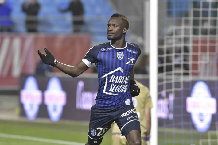 adama niane