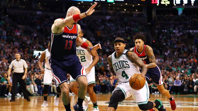 le-meneur-des-celtics-isaiah-thomas-intenable-contre-washington-le-30-avril-2017-a-boston_5871385
