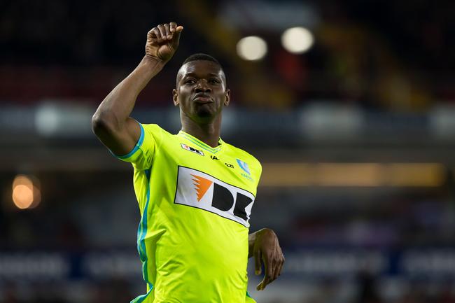 mercato-l-attaquant-malien-kalifa-coulibaly-debarque-a-nantes-iconsport_blg_260417_10_04,189837