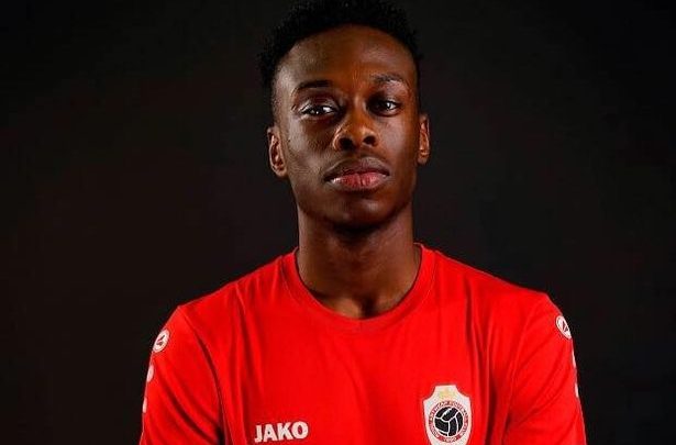 Young-Royal-Antwerp-player-dies-after-cardiac-arrest-615x405