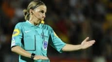 L'arbitre Stéphanie Frappart officiera lors d'un match de Ligue 1 masculine !