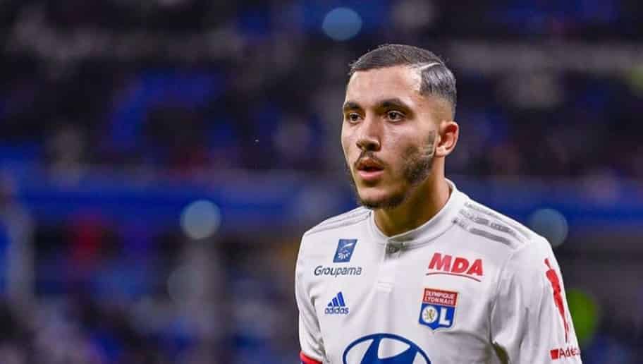 J oli clin d'œil pour rayan cherki. Rayan Cherki : A 17 ans, le Franco-algérien entre dans l ...