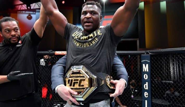 MMA : Un champion UFC a égaré sa ceinture