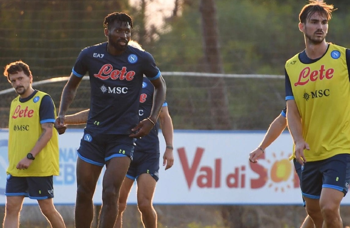 Serie A Zambo Anguissa Pourrait Faire Ses Debuts Avec Naples Pour Le Choc Contre La Juventus