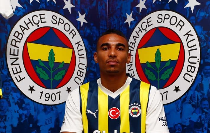 Alexander Djiku rejoint Fenerbahçe (Officiel)