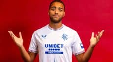 Cyriel Dessers rejoint officiellement les Glasgow Rangers jusqu'en 2027