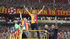 Hakim Ziyech fait une surprise aux fans de Galatasaray (Video) 1