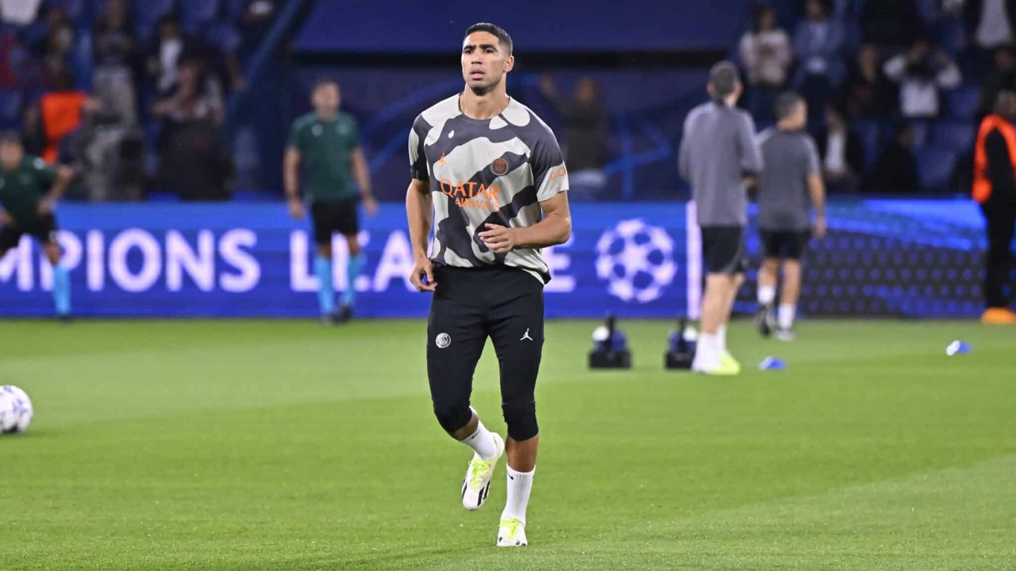 Hakimi holder, Haller on the bench