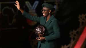 CAF Awards : Asisat Oshoala remporte le Ballon d'Or Africain pour la 6e fois