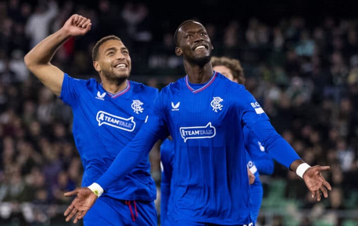 Ligue Europa : Cyriel Dessers et Abdallah Sima qualifient de justesse les Rangers