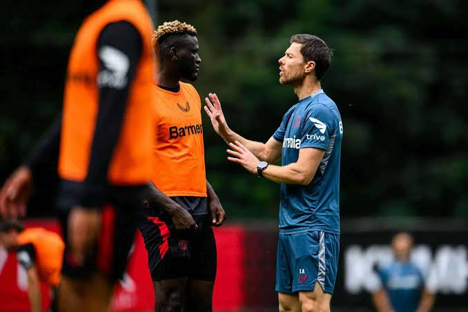 Victor Boniface and Xabi Alonso Bayer Leverkusen Training