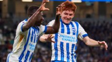 Yankuba Minteh et Simon Adingra portent Brighton (Vidéo)