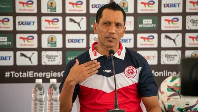 Fadlu Davids Coupe CAF