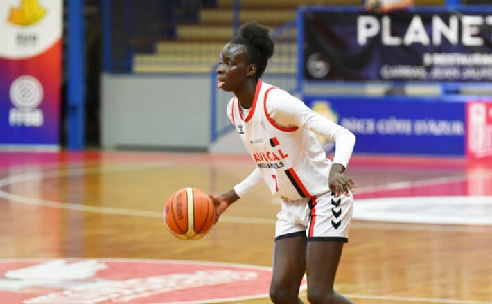 Lena Timera en route pour l'Afrobasket 2025 avec le Sénégal