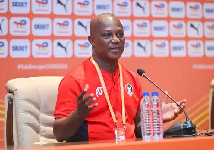James Kwesi Appiah dévoile les clés de la victoire contre l'Algérie et se projette sur les demi-finales