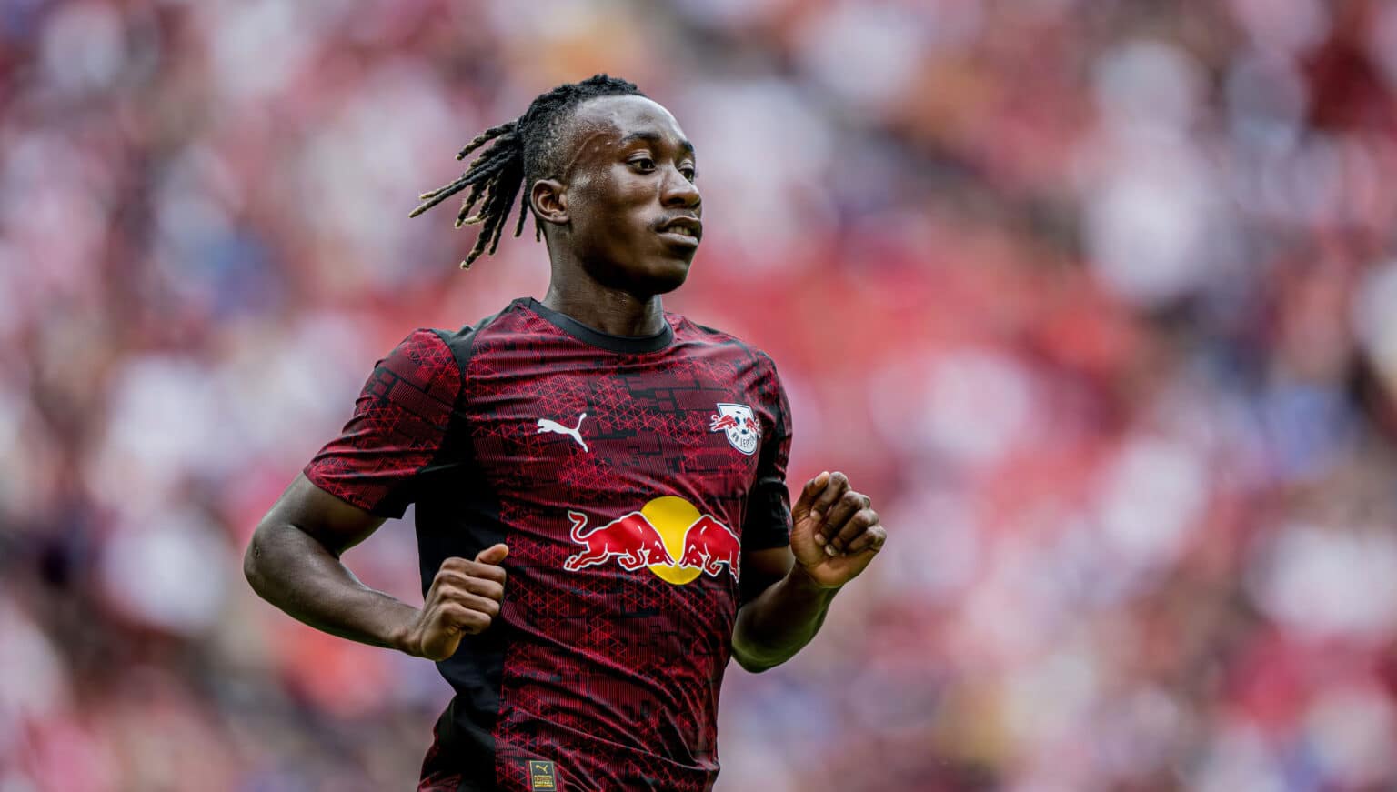 Transfer Market: Yan Diomande in high demand, Leipzig tries to retain him